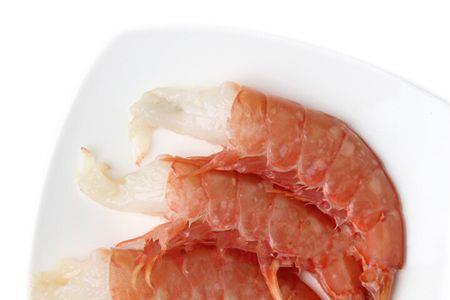 冷冻去头红虾清水煮好吃吗