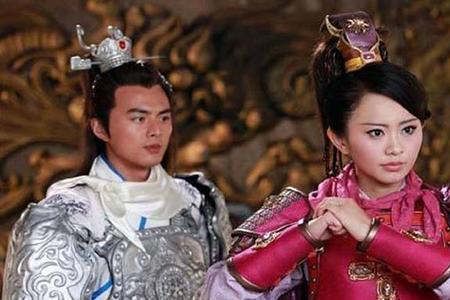 薛丁山为什么对薛刚动家法