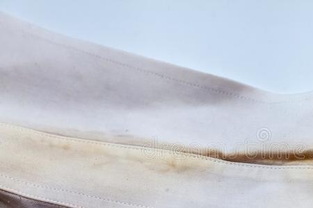 不可漂白的衣服漂了变黄原理