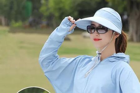 女生说只有一件防晒衣怎么回复