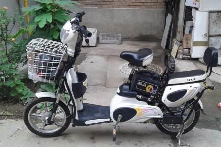 赛克电动车仪表不太亮
