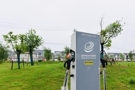 电动汽车快充充电桩是多少伏的