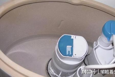 马桶水倒流