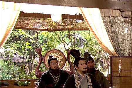 回到三国为什么换吴卓羲
