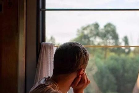 为什么越不理男人反而越喜欢你