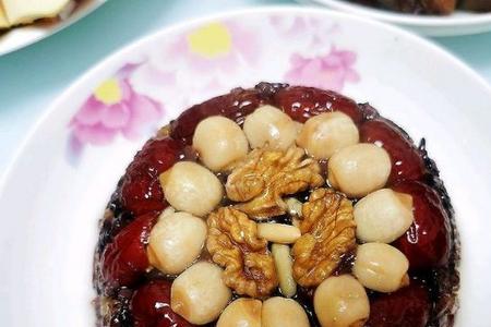 云南五花肉八宝饭的家常做法