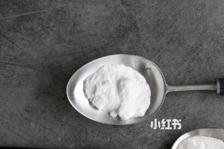 做糖糕用泡打粉还是小苏打
