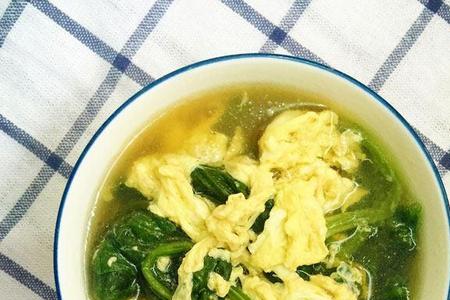 菠菜木耳鸡蛋汤怎么做才好喝