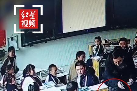 转笔刀卡住怎么办