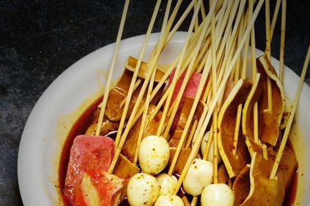 酸辣串串香做法