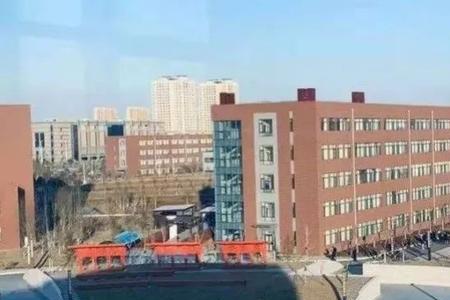 营口职业技术学院好考吗
