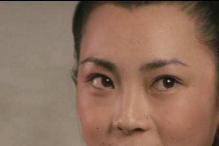 李连杰母亲叫什么