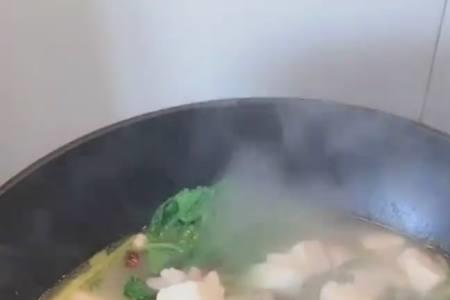 小白菜做汤咬不动