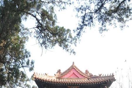 孔庙三碑在孔庙哪个位置