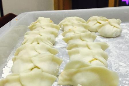 冻过的饺子皮蒸出来是透明的吗
