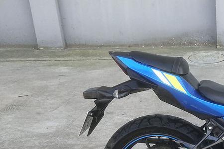 豪爵铃木gsx250能锁吗