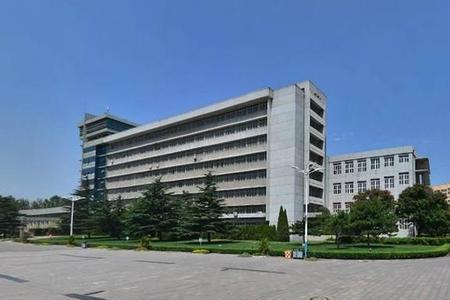 协鑫大学是一本吗