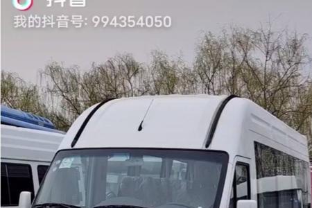 依维柯客车拉货交警怎么处理
