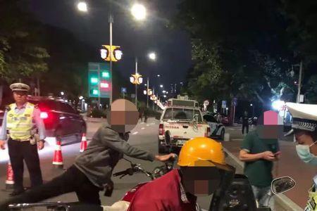 电动摩托车逾期未年审会怎么样