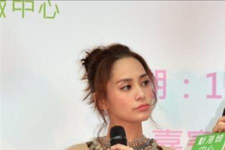 阿娇身高155体重52穿多大尺码