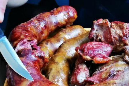 夏天能吃马肉和马肠子吗