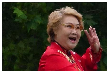 郭兰英20岁的时候唱的歌