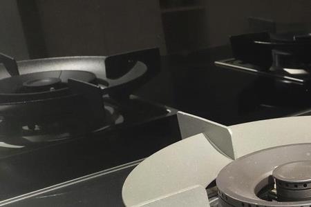 集成灶用陶瓷盘子可以加热吗