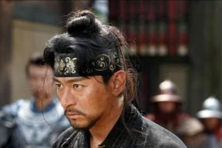 全世界有多少人拥有附耳