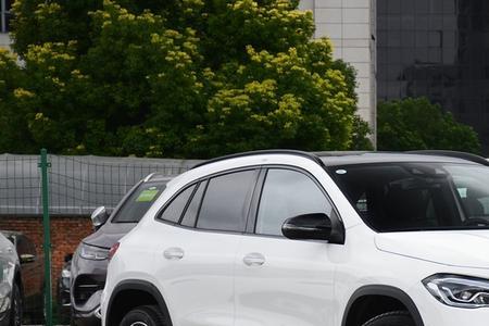 奔驰9万左右新车大全