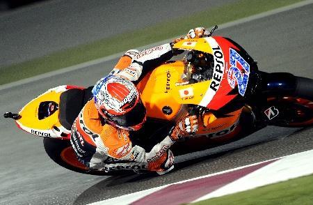 为什么motogp弯速要100多入弯