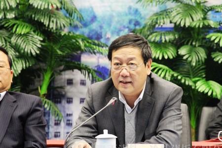 贺文华被罢董事长职是哪集