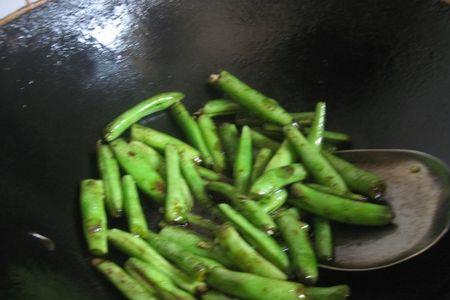 刀豆放进冰箱冻变色了还能吃吗