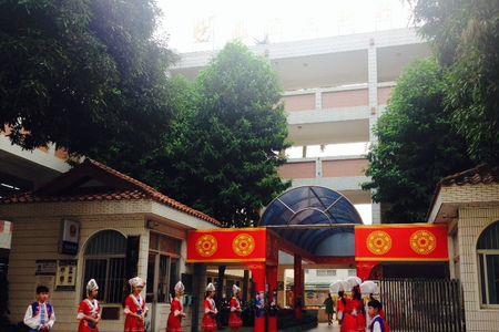 南宁民族中学可以寄宿吗