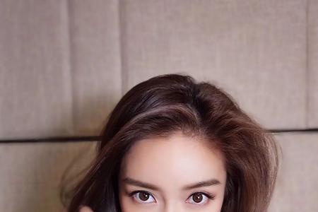 红棕发色适合什么颜色眉毛