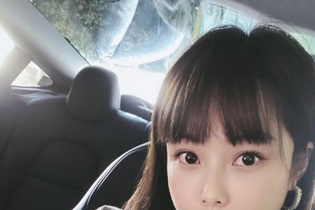 短发多久洗一次头