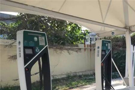 新能源汽车续航剩多少公里充电