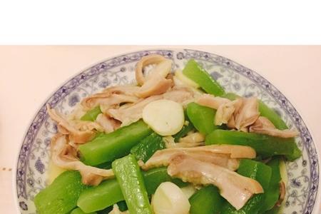 豆腐烧肚条的做法吃