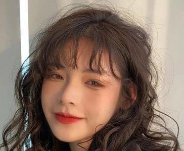 为什么生理期头发烫不卷