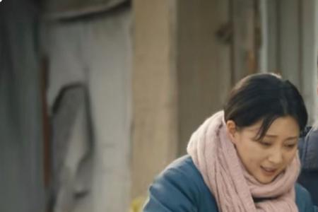 倪妮雷佳音在觉醒年代扮演的谁
