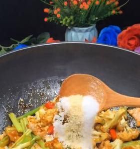 大头菜芹菜花菜怎么腌