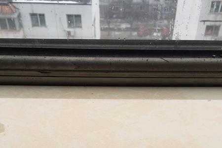 贴飘窗大理石为什么要用白水泥