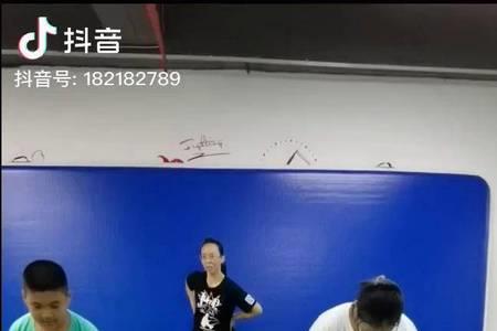 跳绳文案怎么写吸引人