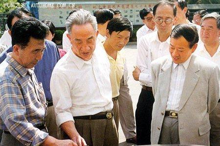 一汽大众创始人是谁
