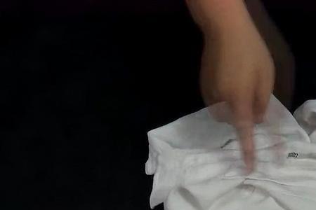 棉线衣服发红怎么处理