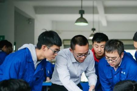 医疗器械维修学徒要求