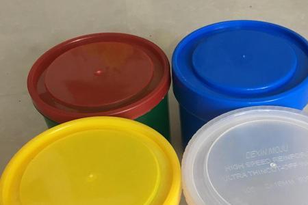 塑料桶用什么切割最好