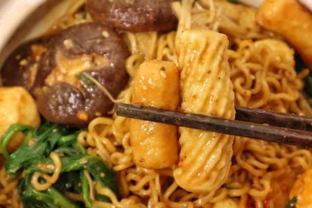 12块钱的麻辣烫是什么意思