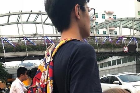 阳光帅气有前途怎么回复
