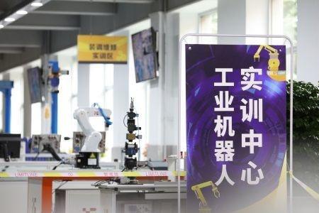 长春宏盛职业学校正规吗