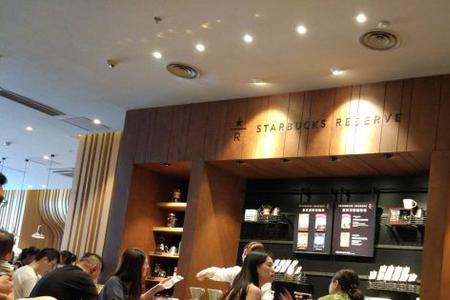 熙地港星巴克在几楼